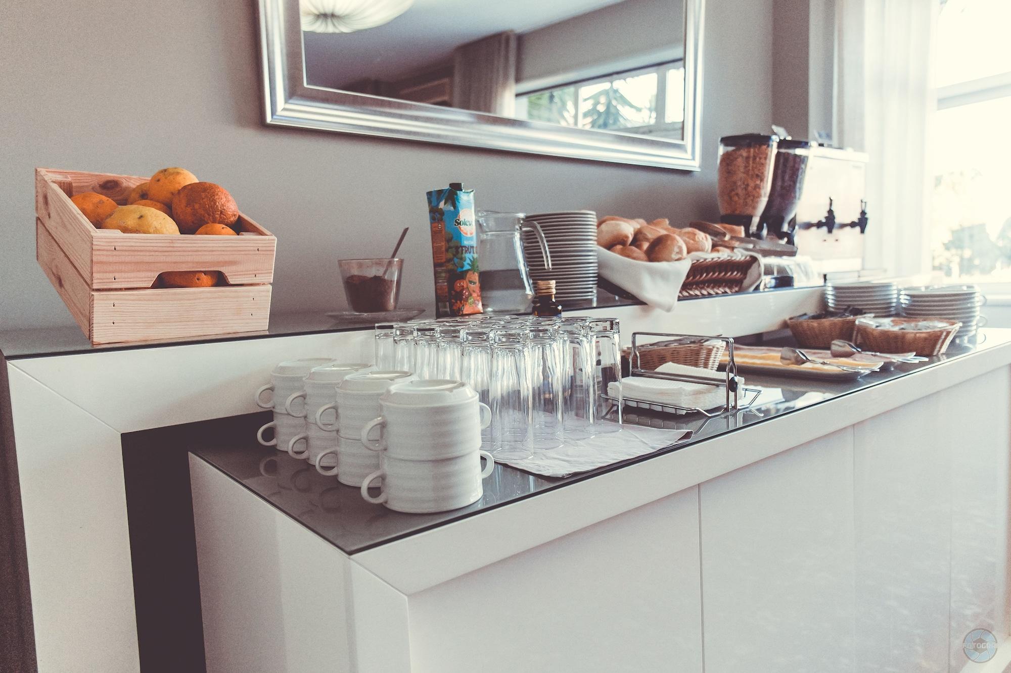Vila Hotel By Vimahotels กิมาไรส์ ภายนอก รูปภาพ