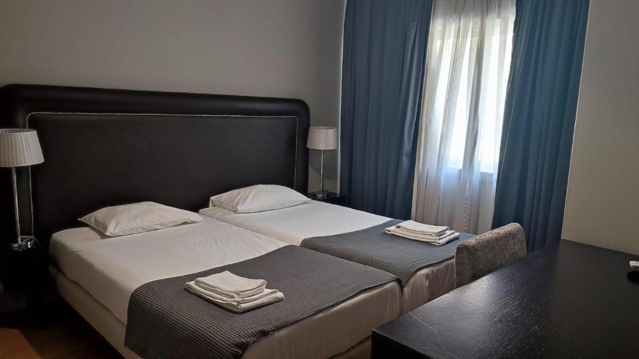 Vila Hotel By Vimahotels กิมาไรส์ ภายนอก รูปภาพ